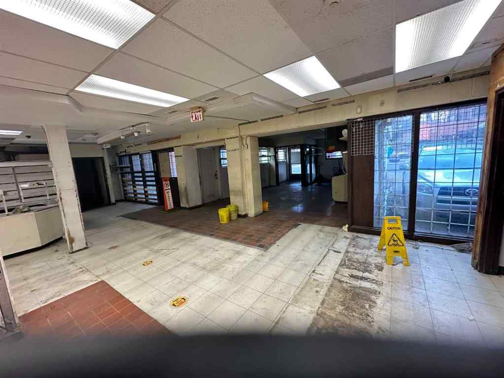 MLS® A2267403 - 119 3rd Avenue SE in Chinatown Calgary, Commercial