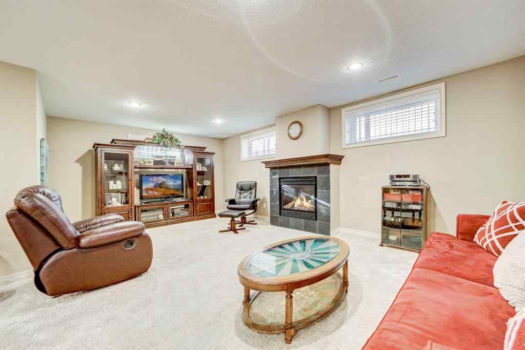 MLS® A2267404 - 2806 35 Avenue S in West Mayor Magrath Dr Lethbridge, Residential