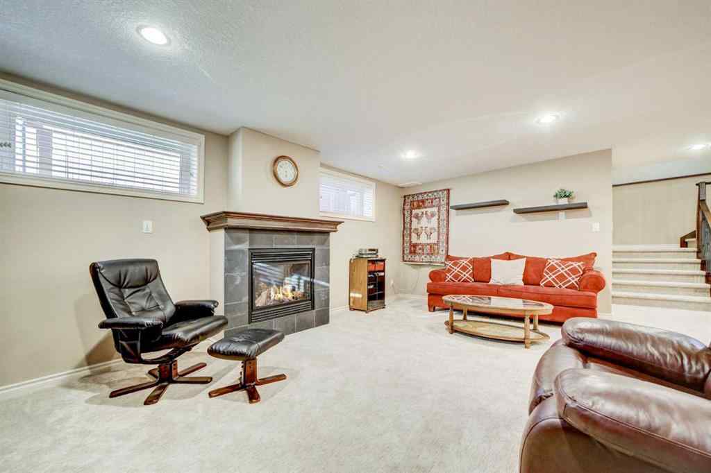 MLS® A2267404 - 2806 35 Avenue S in West Mayor Magrath Dr Lethbridge, Residential