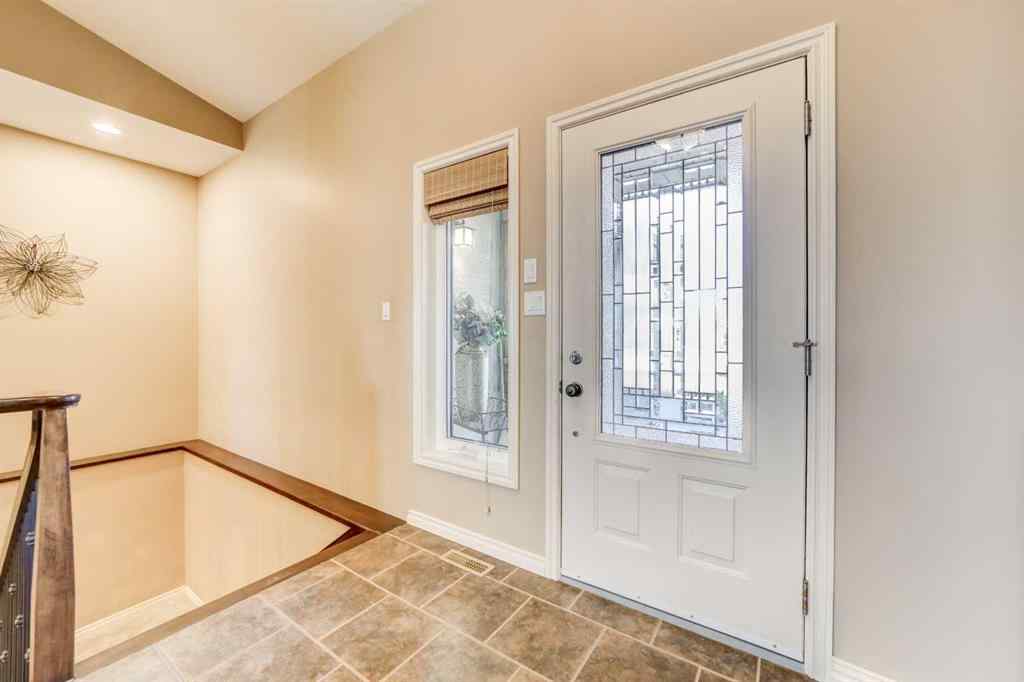 MLS® A2267404 - 2806 35 Avenue S in West Mayor Magrath Dr Lethbridge, Residential