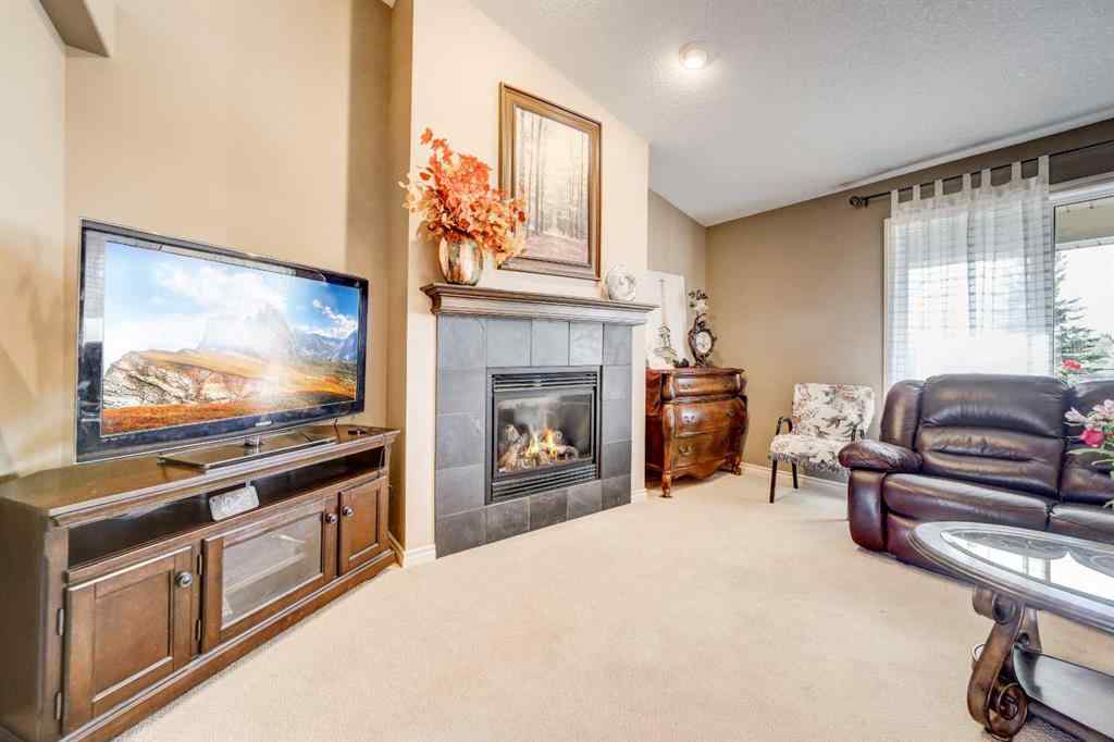 MLS® A2267404 - 2806 35 Avenue S in West Mayor Magrath Dr Lethbridge, Residential