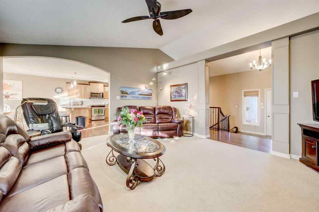 MLS® A2267404 - 2806 35 Avenue S in West Mayor Magrath Dr Lethbridge, Residential