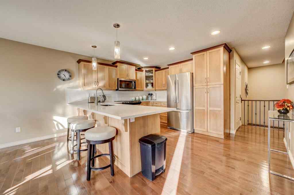 MLS® A2267404 - 2806 35 Avenue S in West Mayor Magrath Dr Lethbridge, Residential