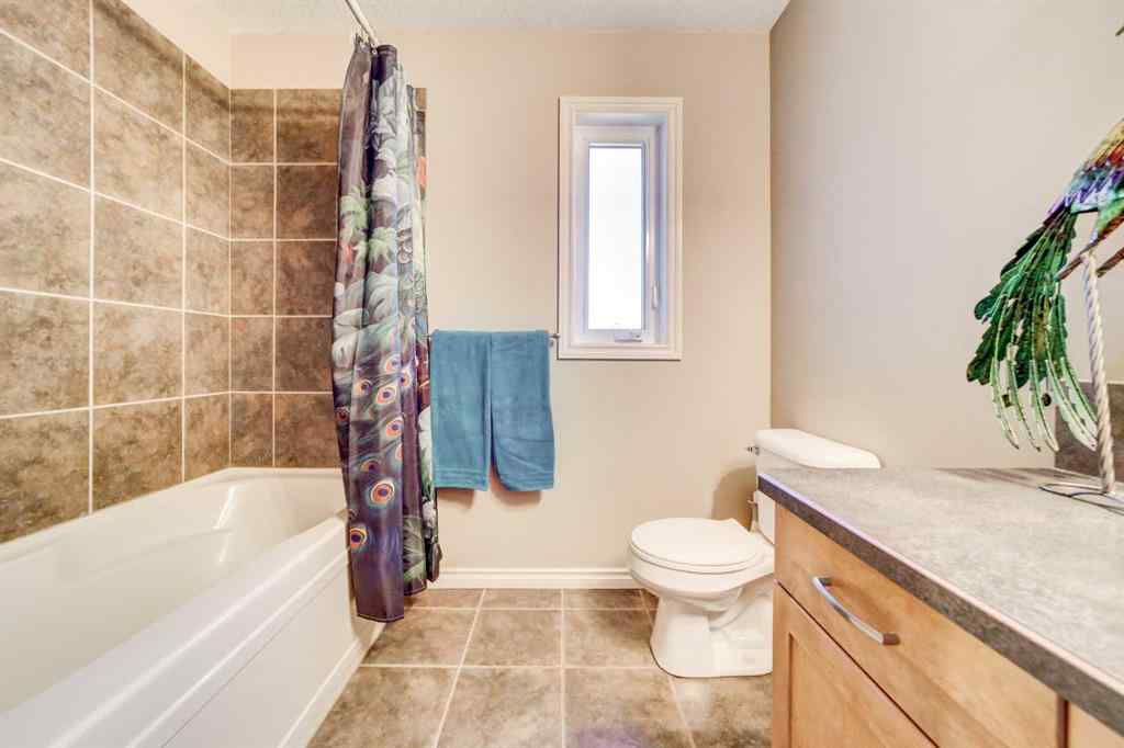 MLS® A2267404 - 2806 35 Avenue S in West Mayor Magrath Dr Lethbridge, Residential