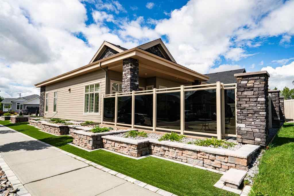 MLS® A2267410 - 2903 61 Street Close  in Valleyview Camrose, Residential