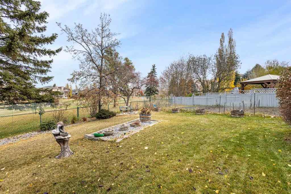 MLS® A2267413 - 224 Douglas Woods Point SE in Douglasdale/Glen Calgary, Residential