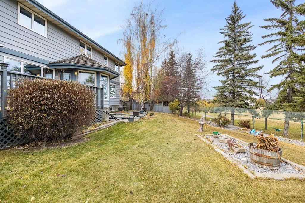 MLS® A2267413 - 224 Douglas Woods Point SE in Douglasdale/Glen Calgary, Residential
