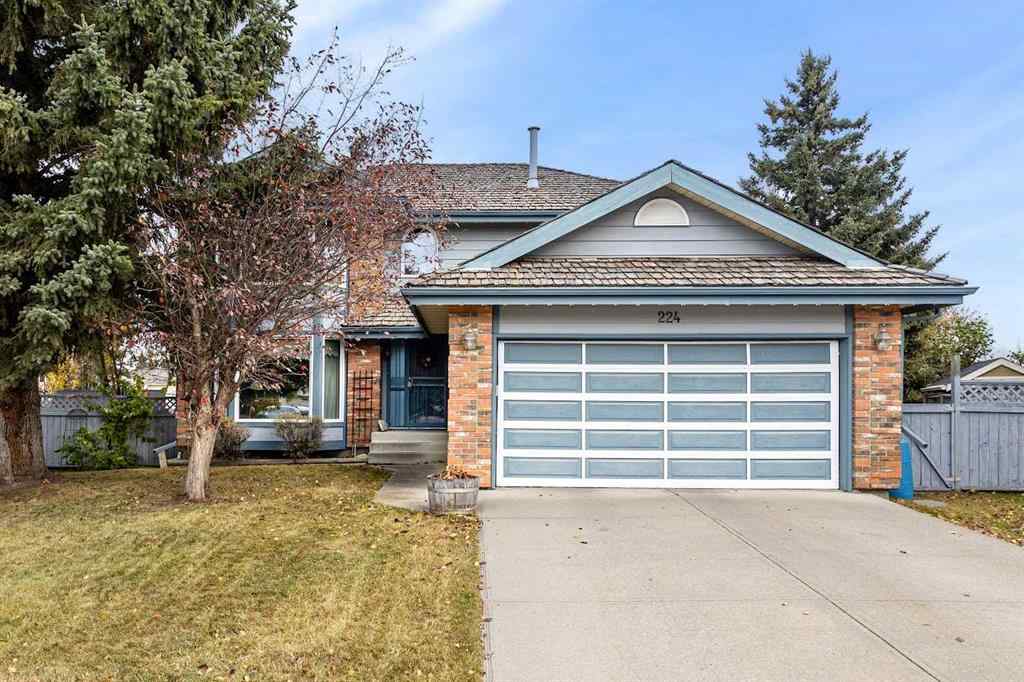 MLS® A2267413 - 224 Douglas Woods Point SE in Douglasdale/Glen Calgary, Residential