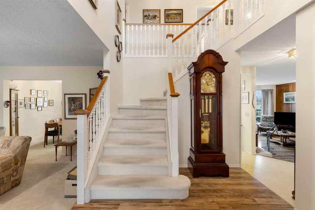 MLS® A2267413 - 224 Douglas Woods Point SE in Douglasdale/Glen Calgary, Residential