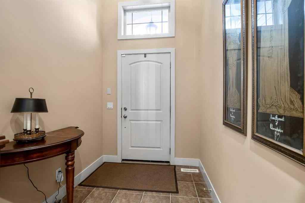 MLS® A2267414 - 116 Wentworth Square SW in West Springs Calgary, Residential