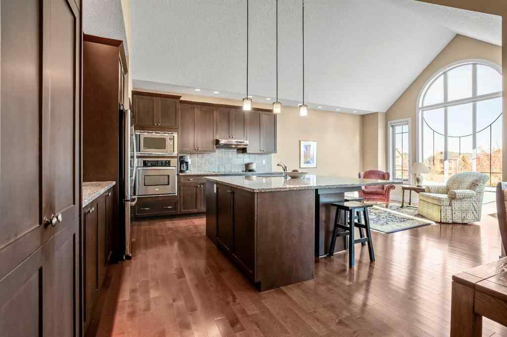 MLS® A2267414 - 116 Wentworth Square SW in West Springs Calgary, Residential