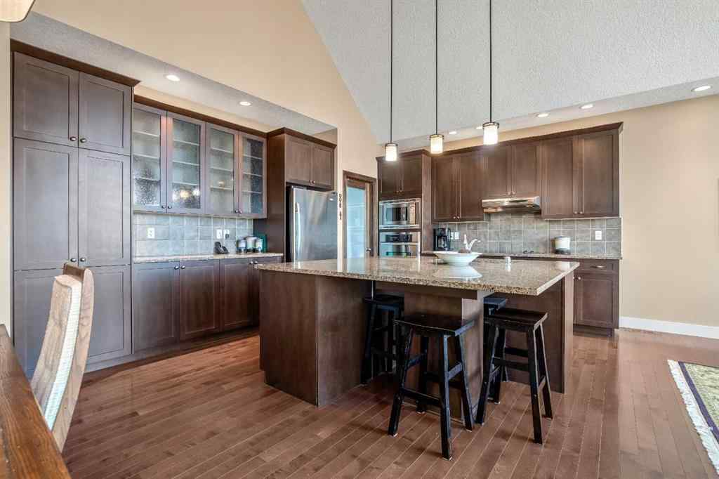 MLS® A2267414 - 116 Wentworth Square SW in West Springs Calgary, Residential