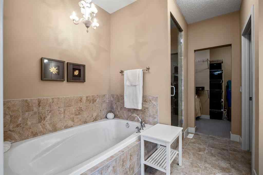 MLS® A2267414 - 116 Wentworth Square SW in West Springs Calgary, Residential