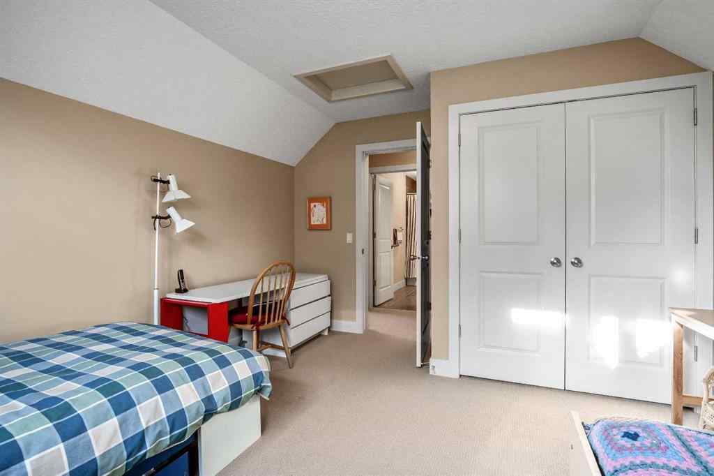 MLS® A2267414 - 116 Wentworth Square SW in West Springs Calgary, Residential