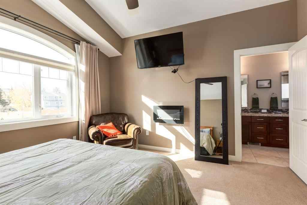 MLS® A2267417 - 6616 Bowness Road NW in Bowness Calgary, Residential