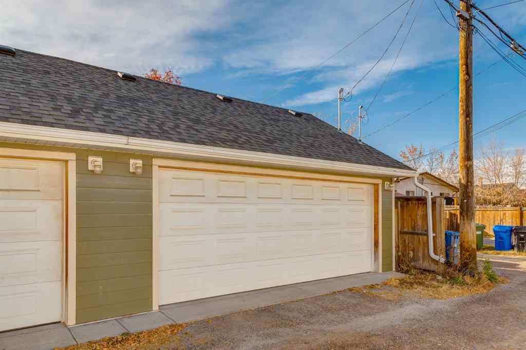 MLS® A2267417 - 6616 Bowness Road NW in Bowness Calgary, Residential