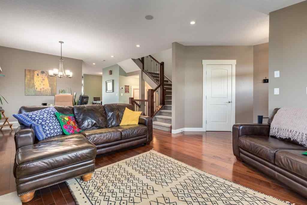 MLS® A2267417 - 6616 Bowness Road NW in Bowness Calgary, Residential