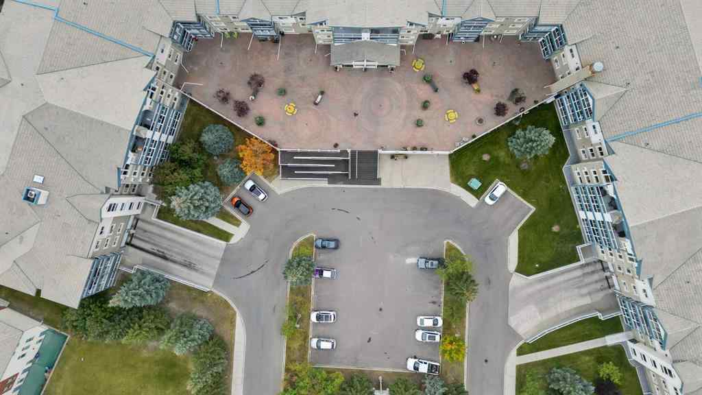 MLS® A2267418 - Unit #404 7239 Sierra Morena Boulevard SW in Signal Hill Calgary, Residential