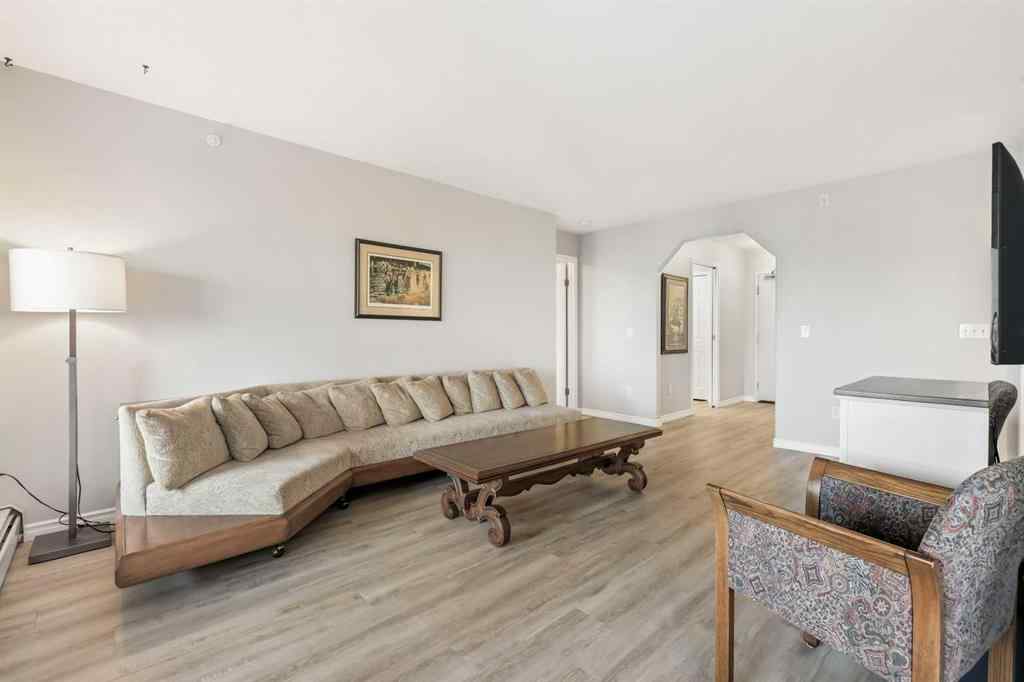 MLS® A2267418 - Unit #404 7239 Sierra Morena Boulevard SW in Signal Hill Calgary, Residential