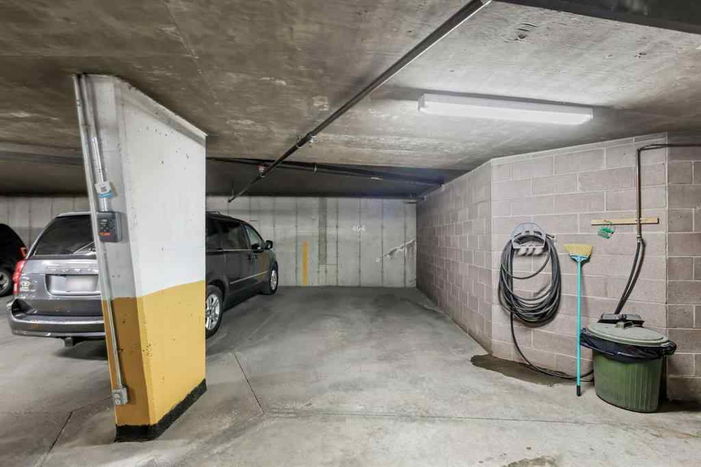 MLS® A2267418 - Unit #404 7239 Sierra Morena Boulevard SW in Signal Hill Calgary, Residential