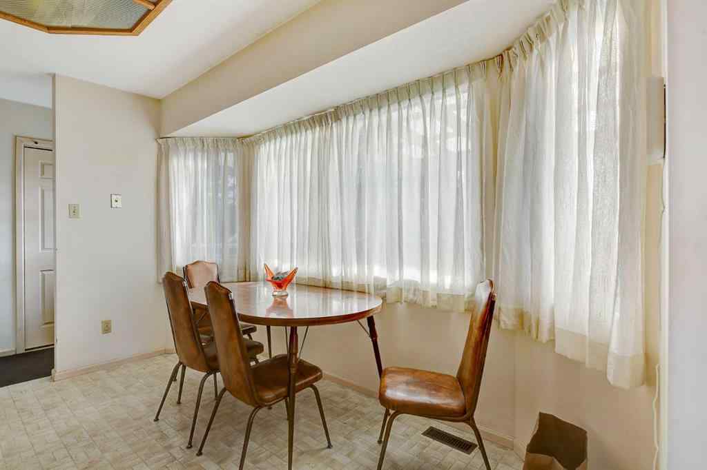 MLS&reg; # A2267423 - 103 11A Street  in NONE Beaverlodge, Residential Open Houses