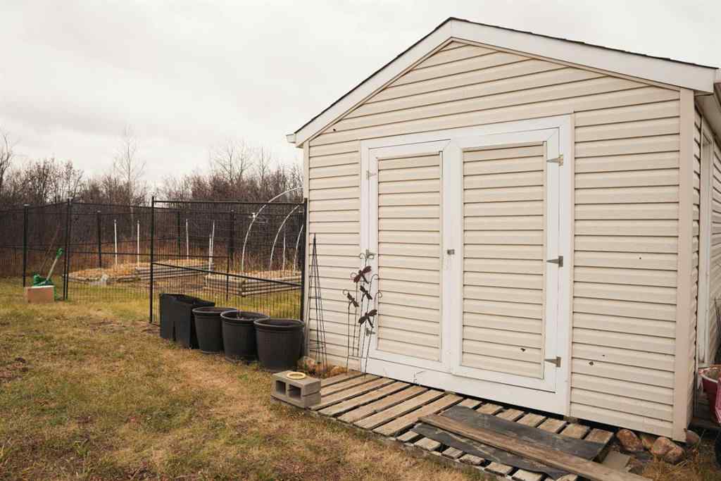 MLS® A2267429 - 4205 47 Street  in NONE Hardisty, Residential