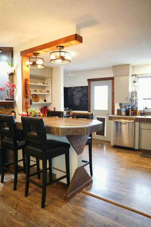 MLS® A2267429 - 4205 47 Street  in NONE Hardisty, Residential