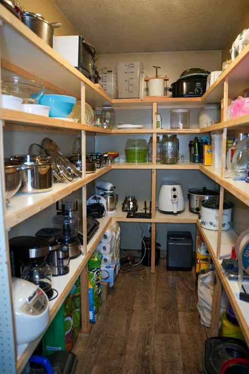 MLS® A2267429 - 4205 47 Street  in NONE Hardisty, Residential