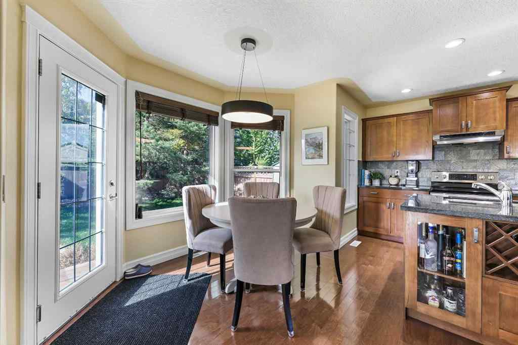 MLS&reg; # A2267432 - 5619 Coach Hill Road SW in Coach Hill Calgary, Residential Open Houses