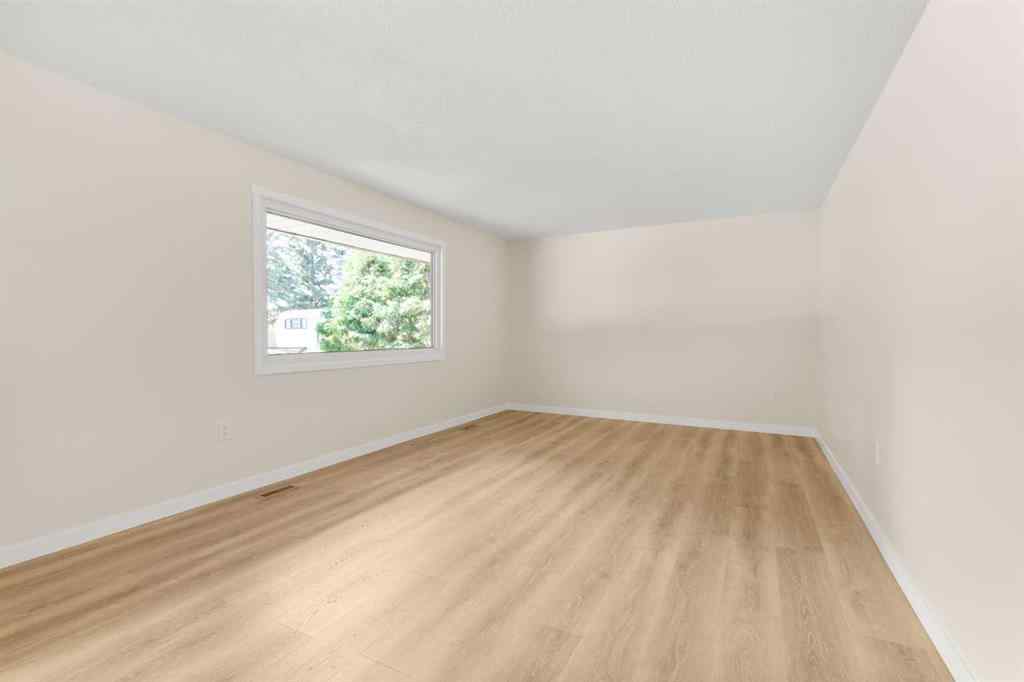 MLS® A2267434 - 1804 17 Street SE in Crestwood-Norwood Medicine Hat, Residential