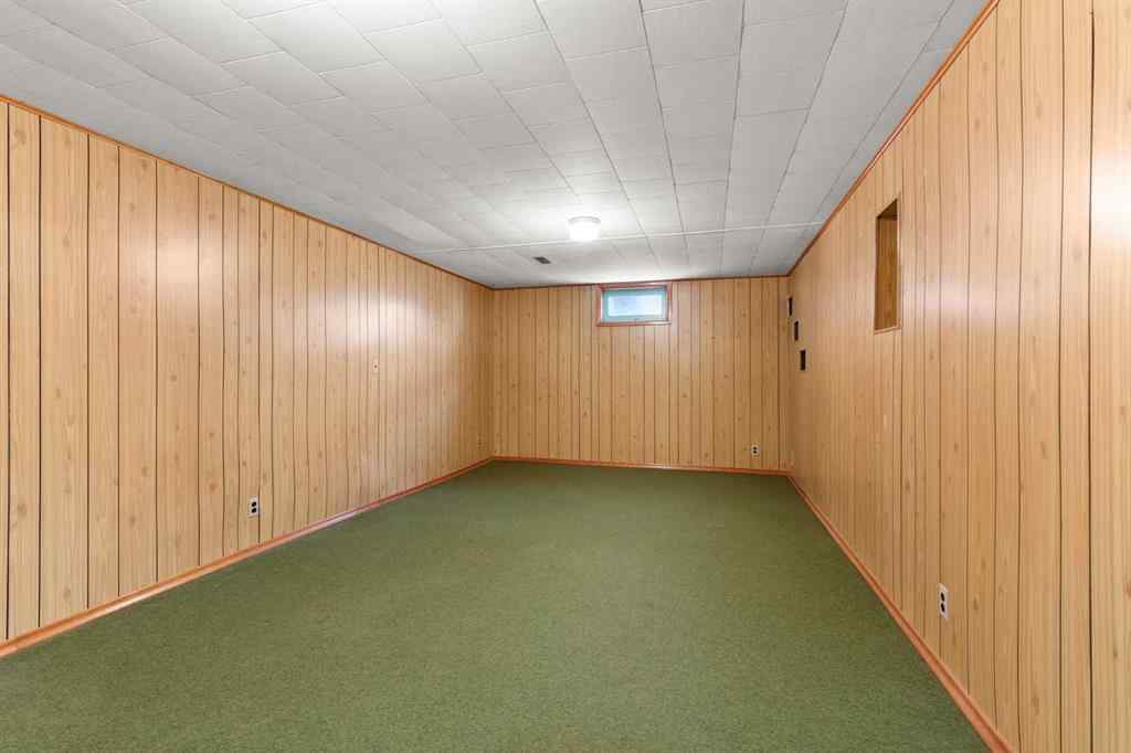 MLS® A2267434 - 1804 17 Street SE in Crestwood-Norwood Medicine Hat, Residential