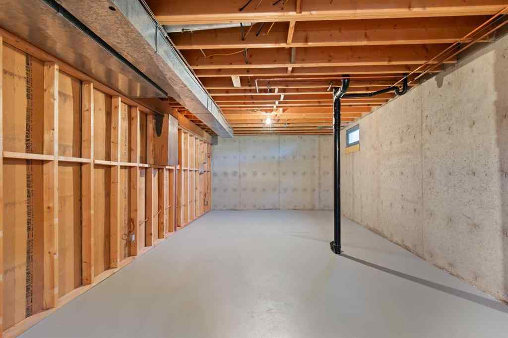 MLS® A2267434 - 1804 17 Street SE in Crestwood-Norwood Medicine Hat, Residential