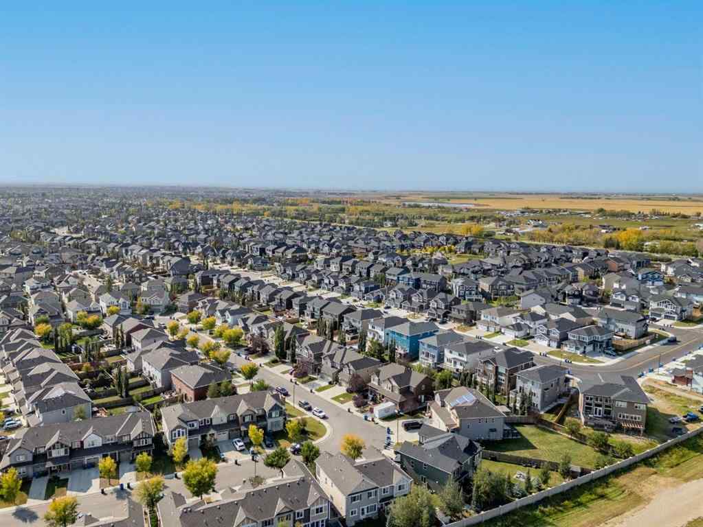 MLS® A2267436 - 148 Viewpointe Terrace  in Lakepointe Chestermere, Residential