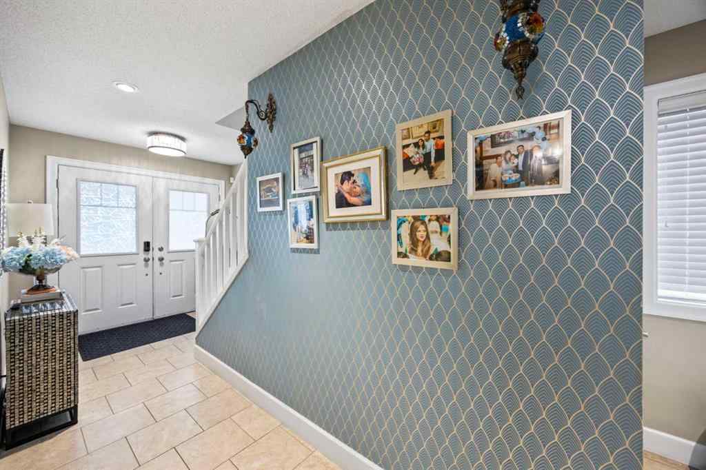 MLS® A2267436 - 148 Viewpointe Terrace  in Lakepointe Chestermere, Residential