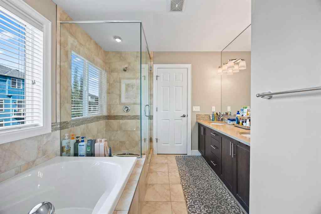 MLS® A2267436 - 148 Viewpointe Terrace  in Lakepointe Chestermere, Residential