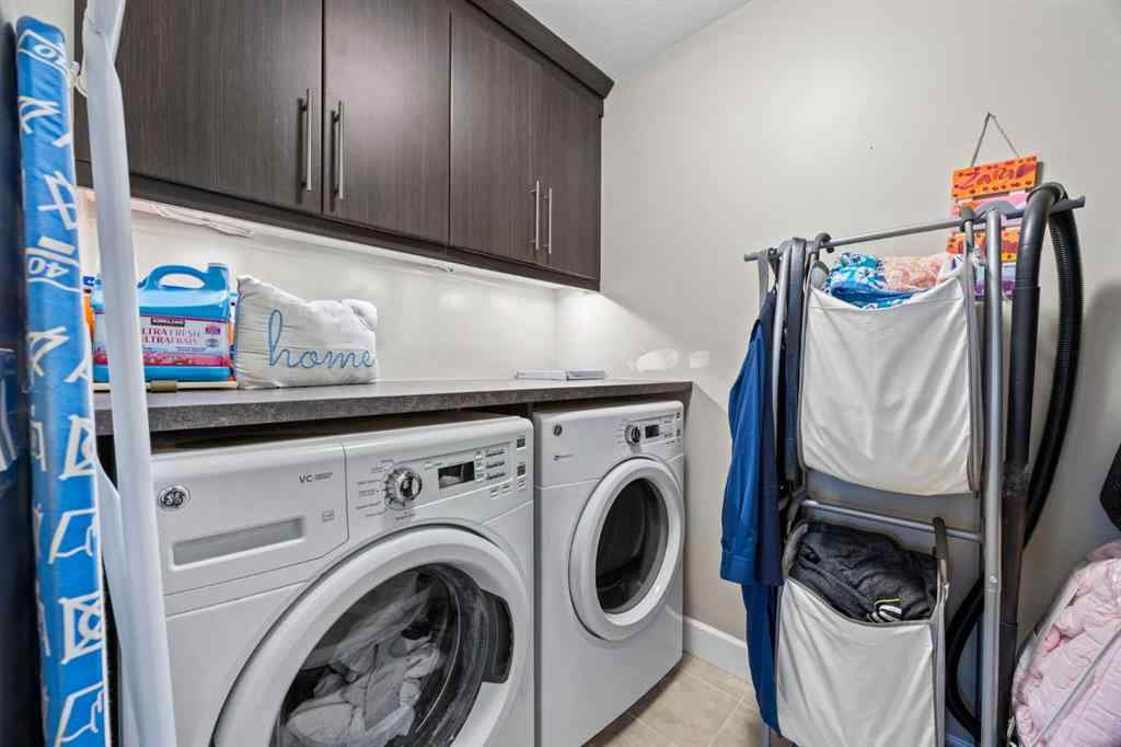 MLS® A2267436 - 148 Viewpointe Terrace  in Lakepointe Chestermere, Residential