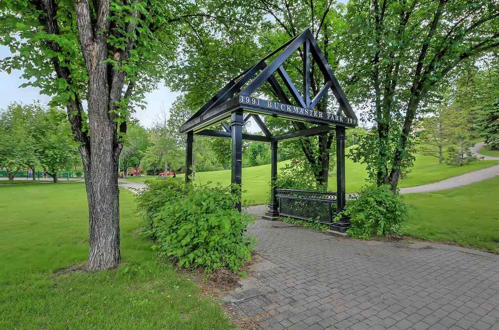 MLS® A2267438 - 2135 15 Street SW in Bankview Calgary, Residential