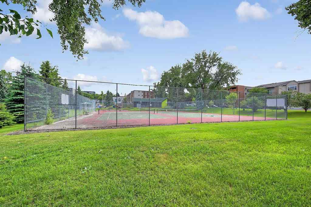 MLS® A2267438 - 2135 15 Street SW in Bankview Calgary, Residential