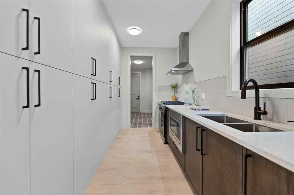 MLS® A2267439 - 101 South Shore View  in South Shores Chestermere, Residential