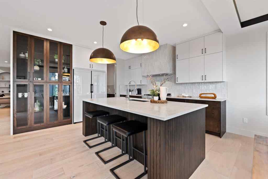 MLS® A2267439 - 101 South Shore View  in South Shores Chestermere, Residential