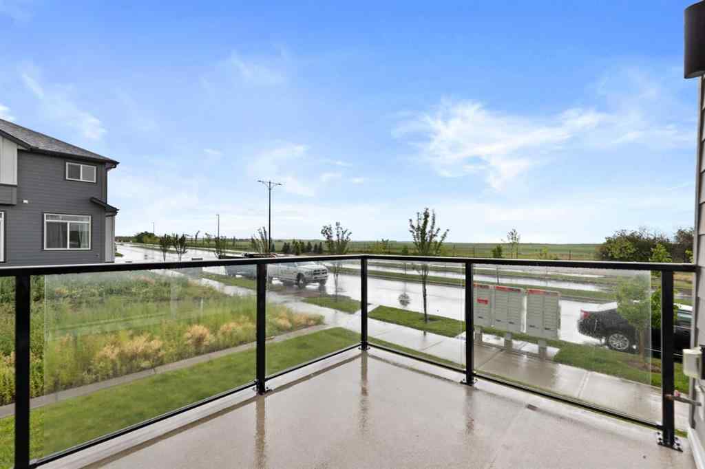 MLS® A2267439 - 101 South Shore View  in South Shores Chestermere, Residential