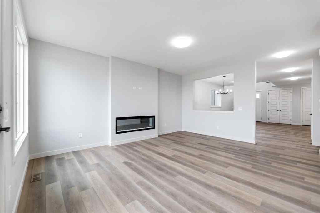 MLS® A2267443 - 284 Savanna Drive NE in Saddle Ridge Calgary, Residential