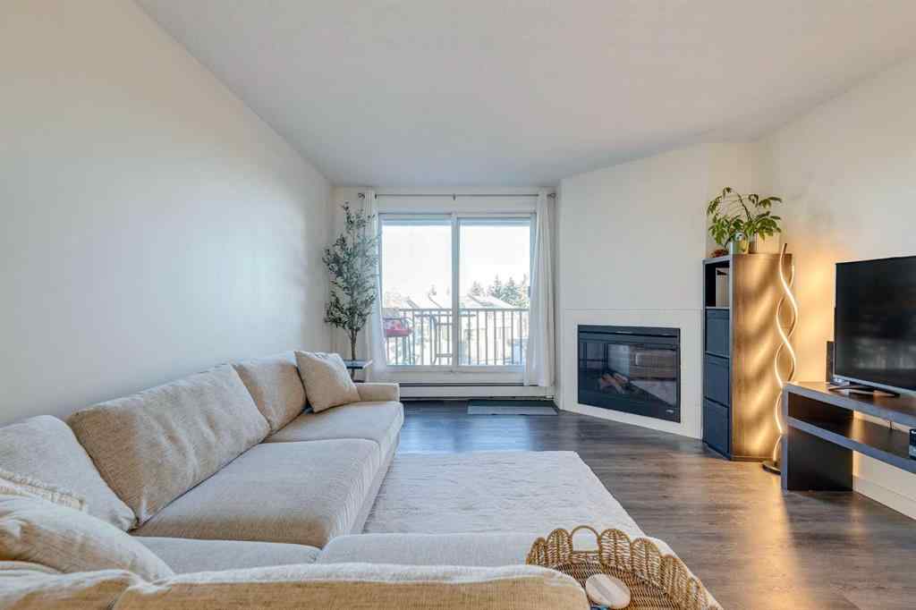 MLS® A2267448 - Unit #724 6400 Coach Hill Road SW in Coach Hill Calgary, Residential