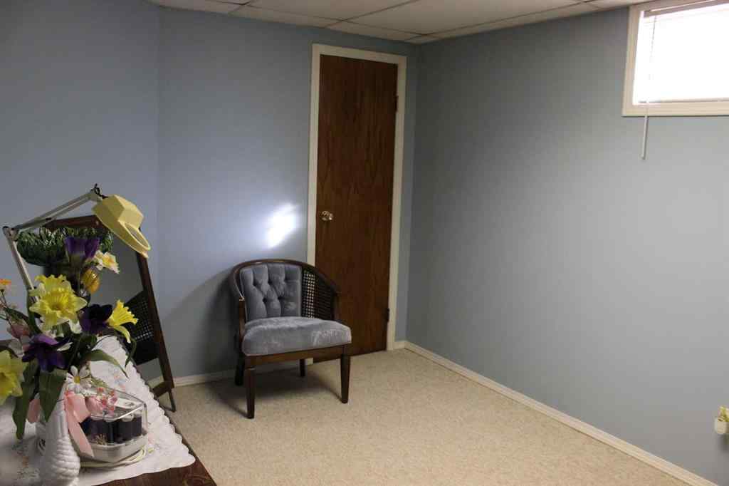 MLS® A2267452 - Unit #B 531 4 Avenue E in Central Brooks, Residential