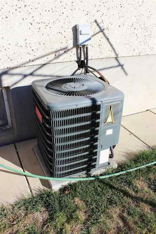 MLS® A2267452 - Unit #B 531 4 Avenue E in Central Brooks, Residential