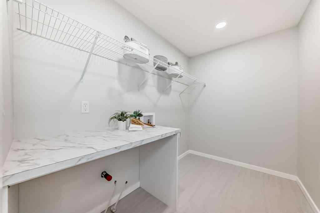 MLS® A2267454 - 50 Walgrove Bay SE in Walden Calgary, Residential