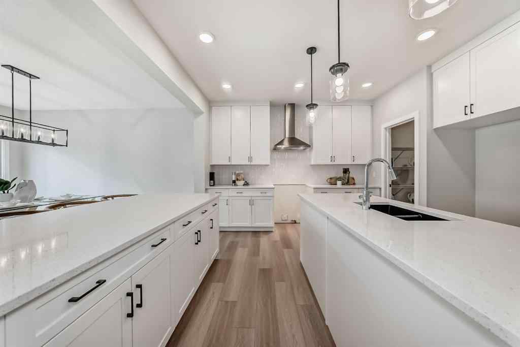 MLS® A2267454 - 50 Walgrove Bay SE in Walden Calgary, Residential