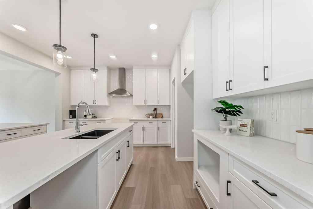 MLS® A2267454 - 50 Walgrove Bay SE in Walden Calgary, Residential