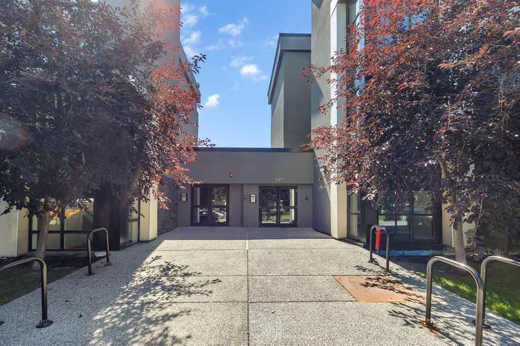 MLS® A2267456 - Unit #205 607 17 Avenue NW in Mount Pleasant Calgary, Residential