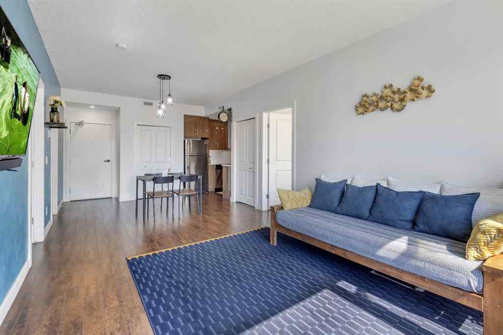 MLS® A2267456 - Unit #205 607 17 Avenue NW in Mount Pleasant Calgary, Residential